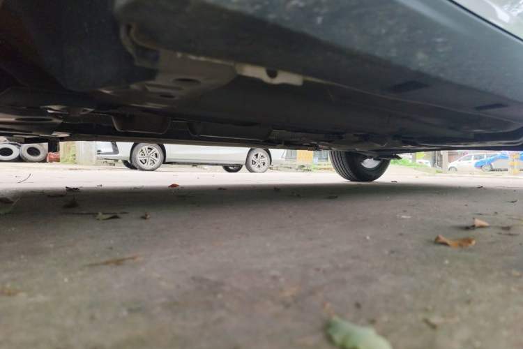 Used Dongfeng Aeolus Yixuan 2023 Mach Edition 1.5L Automatic Chasing Wind Version Chassis Front Left