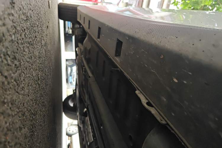 Used Dongfeng Aeolus Yixuan 2023 Mach Edition 1.5L Automatic Chasing Shadow Version Chassis Front Right