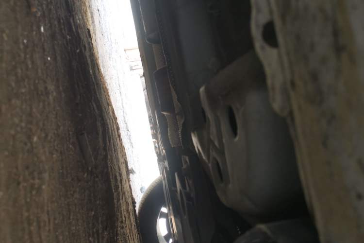 Used Dongfeng Aeolus Yixuan 2023 1.5L Automatic Glory Edition Chassis Front Right