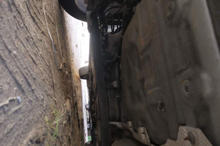 Used Dongfeng Aeolus Yixuan 2023 1.5L Automatic Glory Edition Chassis Rear