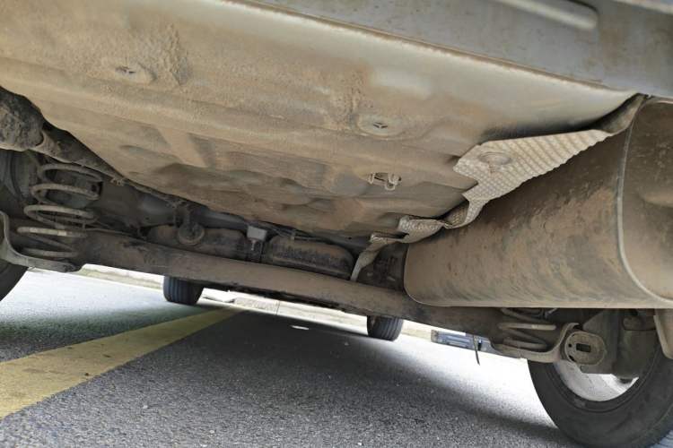 Used Dongfeng Aeolus Yixuan 2023 Mach Edition 1.5L Automatic Chasing Shadow Version Chassis Rear