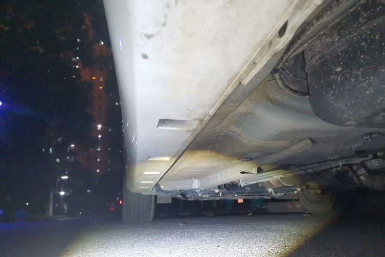 Used Dongfeng Aeolus Yixuan 2023 Mach Edition 1.5L Automatic Chasing Shadow Version Chassis Rear Left