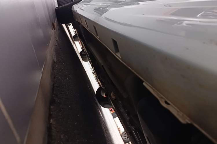 Used Dongfeng Aeolus Yixuan 2023 1.5L Automatic Glory Edition Chassis Rear Left