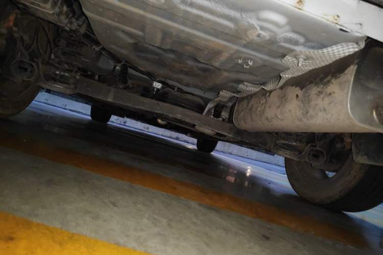 Used Dongfeng Aeolus Yixuan 2023 Mach Edition 1.5L Automatic Chasing Wind Version Chassis Rear