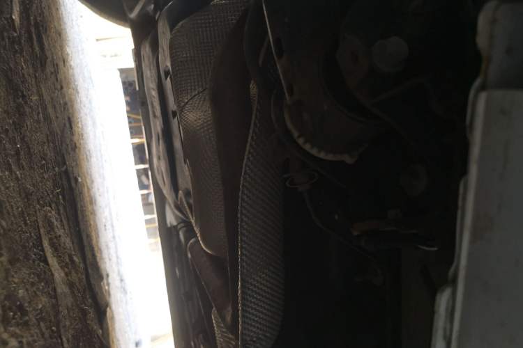 Used Dongfeng Aeolus Yixuan 2023 1.5L Automatic Glory Edition Chassis Rear Right