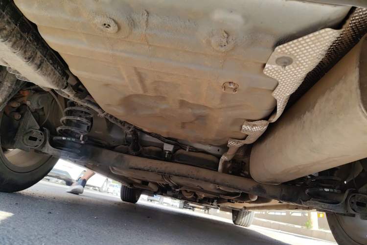 Used Dongfeng Aeolus Yixuan 2023 Mach Edition 1.5L Automatic Chasing Shadow Version Chassis Rear