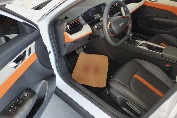 Used Dongfeng Aeolus Yixuan 2023 Mach Edition 1.5L Automatic Chasing Wind Version Driver Seat