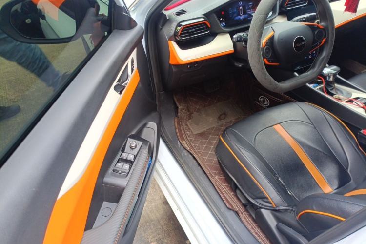 Used Dongfeng Aeolus Yixuan 2023 Mach Edition 1.5L Automatic Chasing Wind Version Driver Seat