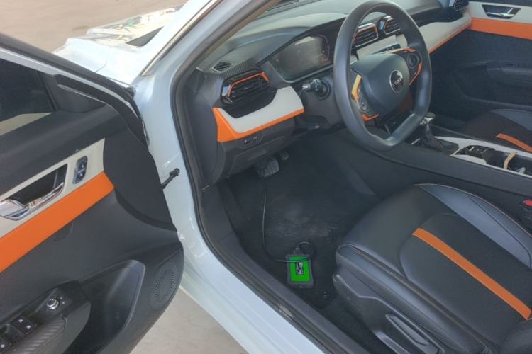 Used Dongfeng Aeolus Yixuan 2023 Mach Edition 1.5L Automatic Chasing Wind Version Driver Seat