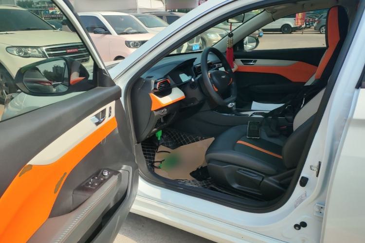 Used Dongfeng Aeolus Yixuan 2023 Mach Edition 1.5L Automatic Chasing Wind Version Driver Seat