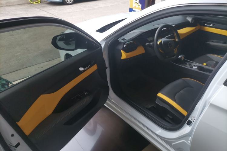Used Dongfeng Aeolus Yixuan 2023 Mach Edition 1.5T Automatic Pursuit Rider Version Driver Seat