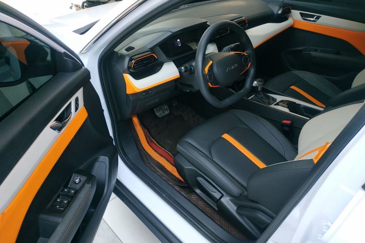 Used Dongfeng Aeolus Yixuan 2023 Mach Edition 1.5L Automatic Chasing Wind Version Driver Seat