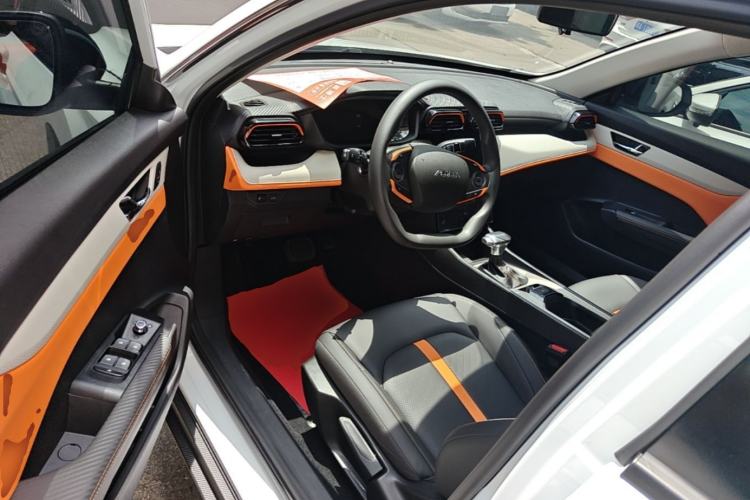Used Dongfeng Aeolus Yixuan 2023 Mach Edition 1.5L Automatic Chasing Wind Version Driver Seat