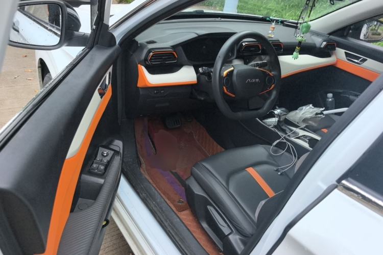 Used Dongfeng Aeolus Yixuan 2023 Mach Edition 1.5L Automatic Chasing Wind Version Driver Seat