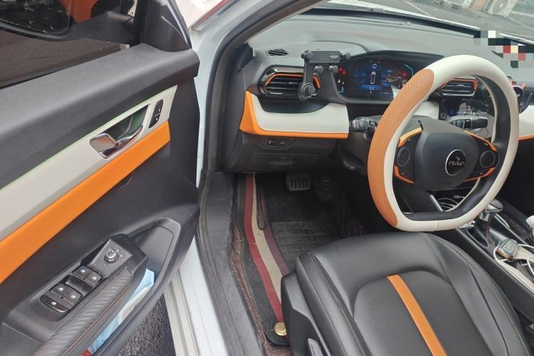 Used Dongfeng Aeolus Yixuan 2023 Mach Edition 1.5L Automatic Chasing Wind Version Driver Seat