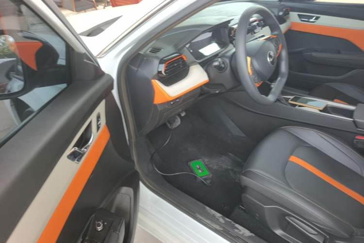 Used Dongfeng Aeolus Yixuan 2023 1.5L Automatic Glory Edition Driver Seat