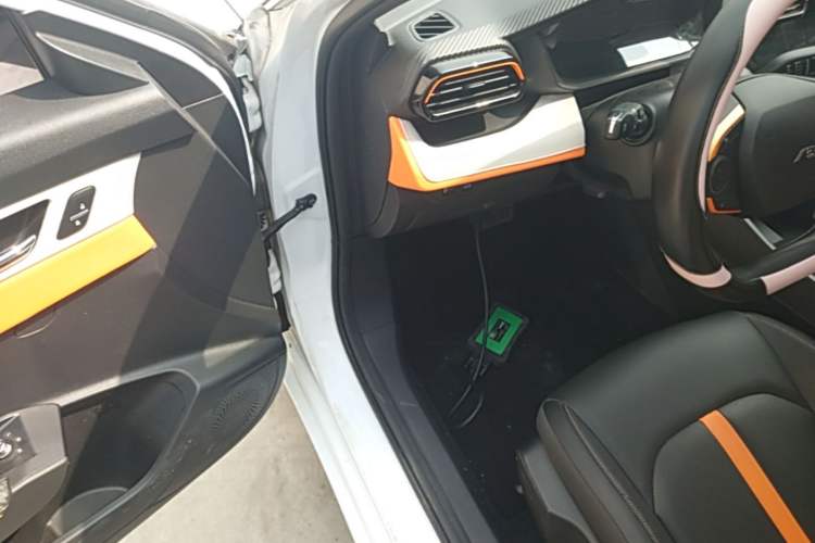 Used Dongfeng Aeolus Yixuan 2023 Mach Edition 1.5L Automatic Chasing Wind Version Driver Seat