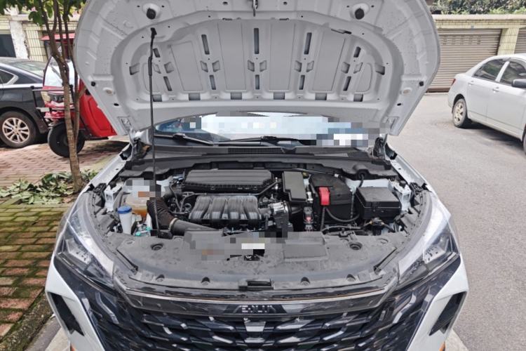 Used Dongfeng Aeolus Yixuan 2023 Mach Edition 1.5L Automatic Chasing Shadow Version Engine Bay