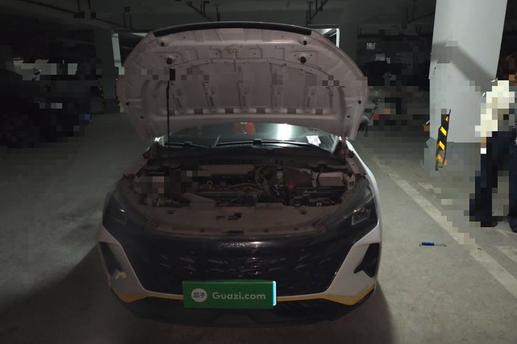 Used Dongfeng Aeolus Yixuan 2023 Mach Edition 1.5T Automatic Pursuit Rider Version Engine Bay