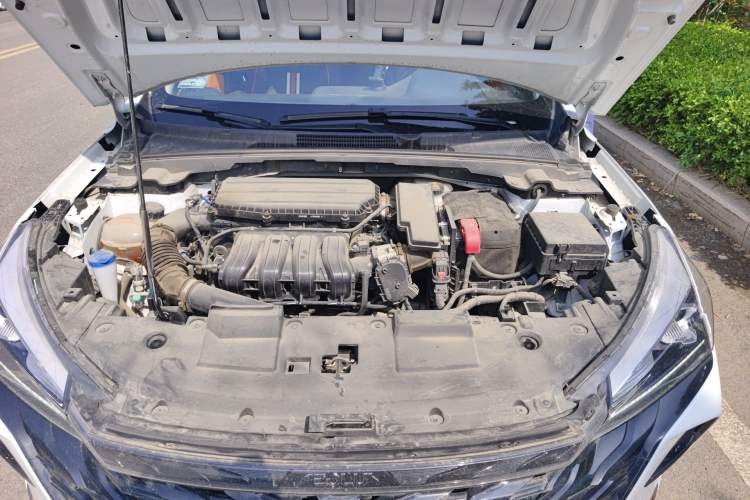 Used Dongfeng Aeolus Yixuan 2023 Mach Edition 1.5L Automatic Chasing Wind Version Engine Bay