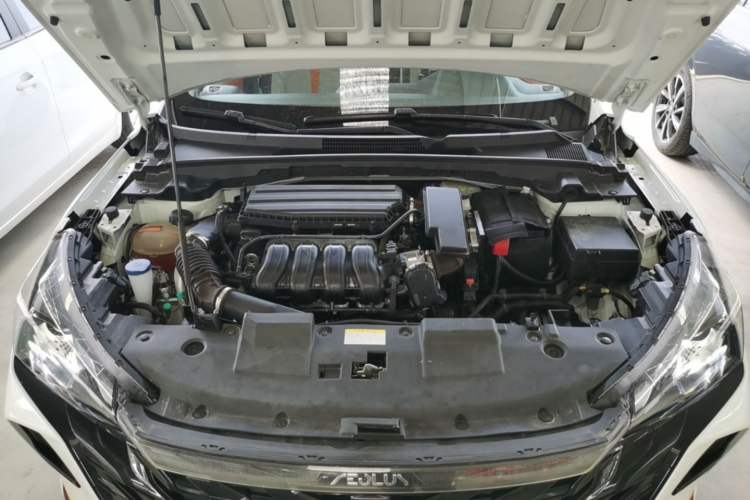 Used Dongfeng Aeolus Yixuan 2023 Mach Edition 1.5L Automatic Chasing Shadow Version Engine Bay