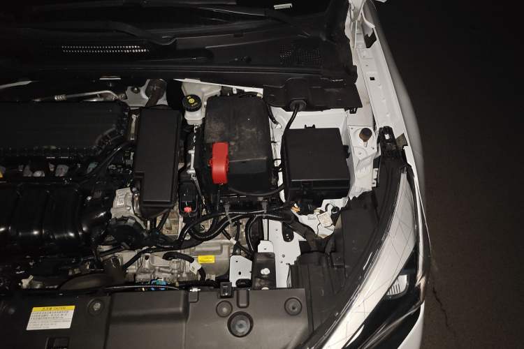 Used Dongfeng Aeolus Yixuan 2023 1.5L Automatic Glory Edition Engine Bay Left