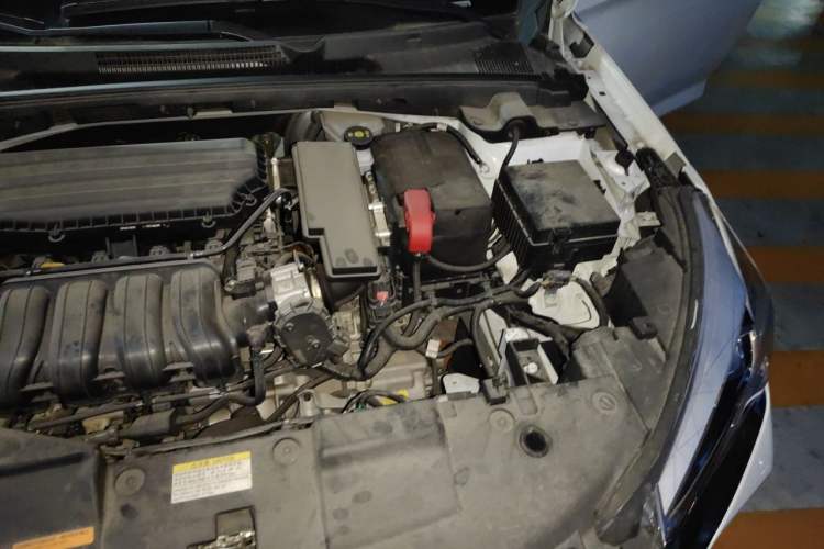 Used Dongfeng Aeolus Yixuan 2023 Mach Edition 1.5L Automatic Chasing Wind Version Engine Bay Left