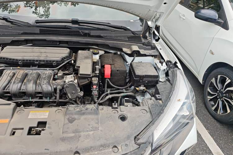 Used Dongfeng Aeolus Yixuan 2023 Mach Edition 1.5L Automatic Chasing Wind Version Engine Bay Left