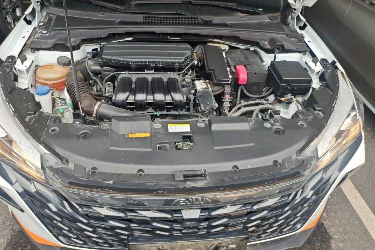 Used Dongfeng Aeolus Yixuan 2023 Mach Edition 1.5L Automatic Chasing Wind Version Engine Bay