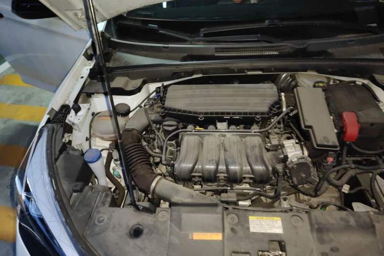 Used Dongfeng Aeolus Yixuan 2023 Mach Edition 1.5L Automatic Chasing Wind Version Engine Bay Right