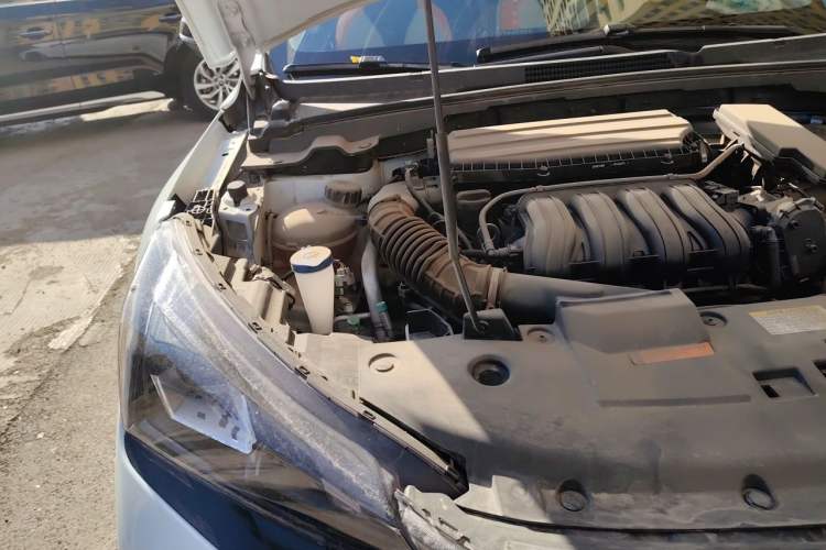 Used Dongfeng Aeolus Yixuan 2023 Mach Edition 1.5L Automatic Chasing Shadow Version Engine Bay Right