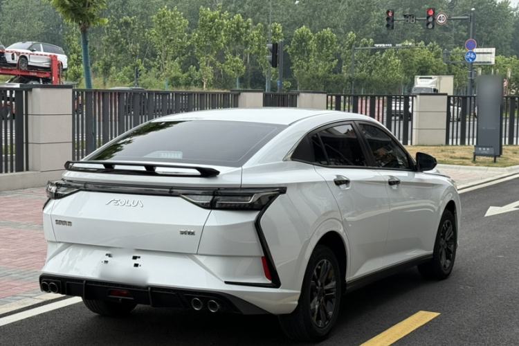 Used Dongfeng Aeolus Yixuan 2023 Mach Edition 1.5L Automatic Chasing Wind Version Exterior 1