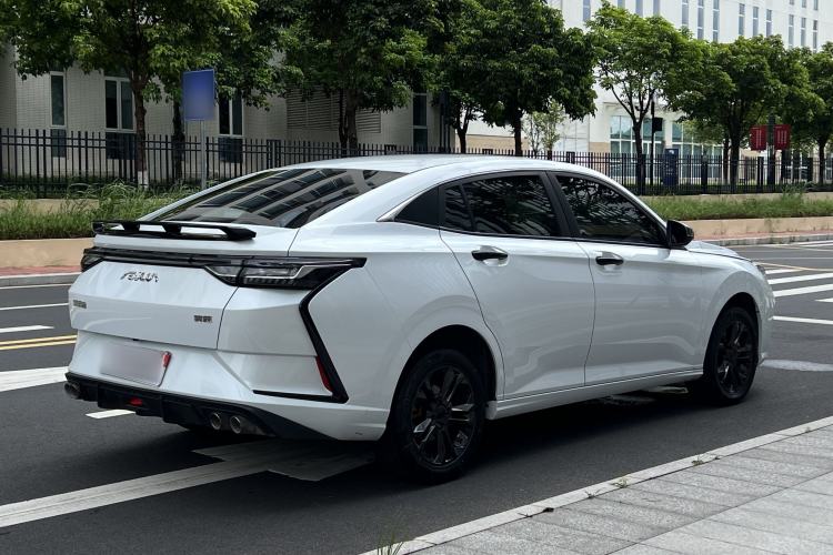 Used Dongfeng Aeolus Yixuan 2023 Mach Edition 1.5L Automatic Chasing Wind Version Exterior 2