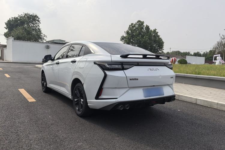 Used Dongfeng Aeolus Yixuan 2023 Mach Edition 1.5L Automatic Chasing Wind Version Exterior 3