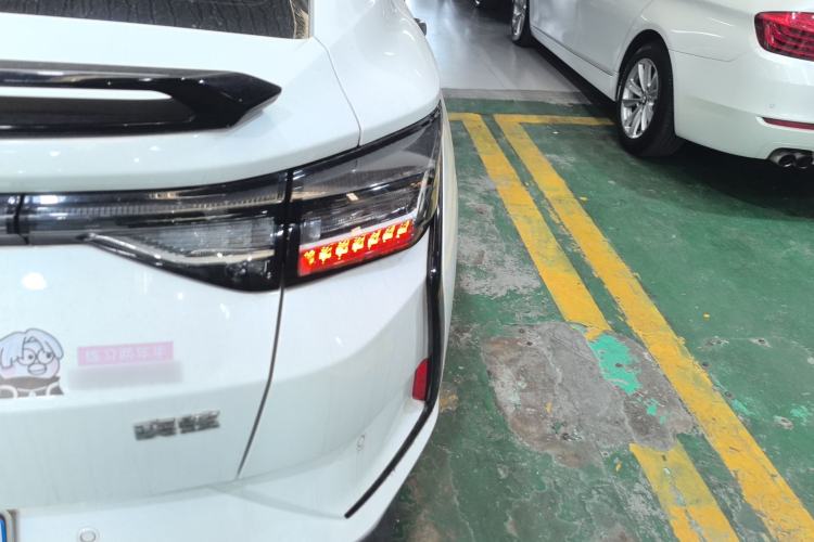 Used Dongfeng Aeolus Yixuan 2023 Mach Edition 1.5L Automatic Chasing Shadow Version Exterior 3