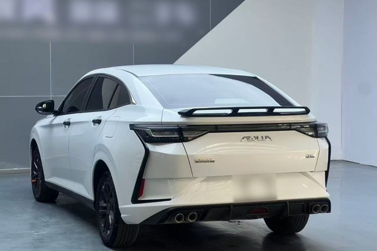 Used Dongfeng Aeolus Yixuan 2023 Mach Edition 1.5L Automatic Chasing Wind Version Exterior 3