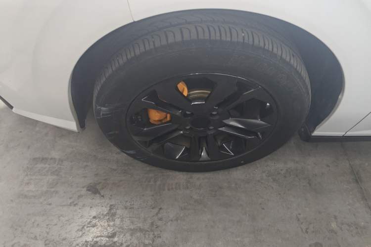 Used Dongfeng Aeolus Yixuan 2023 Mach Edition 1.5L Automatic Chasing Wind Version Exterior 4