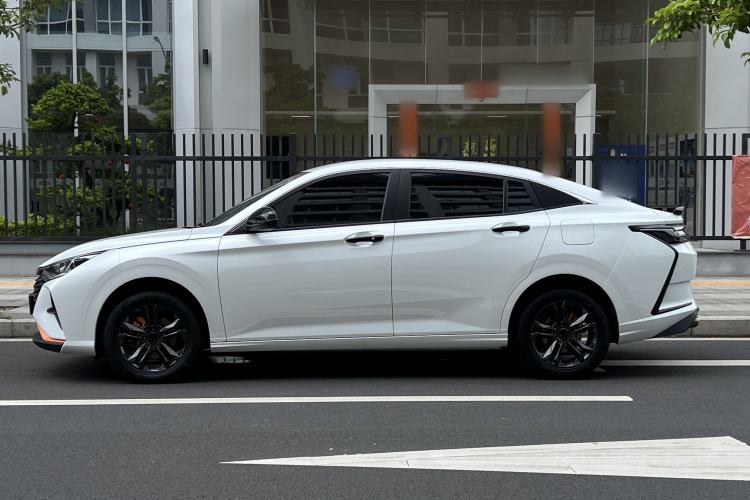 Used Dongfeng Aeolus Yixuan 2023 Mach Edition 1.5L Automatic Chasing Wind Version Exterior 5