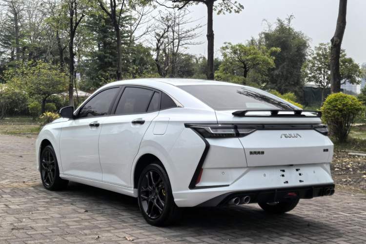 Used Dongfeng Aeolus Yixuan 2023 Mach Edition 1.5T Automatic Pursuit Rider Version Exterior 5