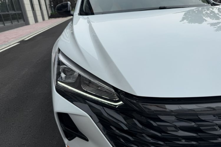 Used Dongfeng Aeolus Yixuan 2023 Mach Edition 1.5L Automatic Chasing Wind Version Exterior 6