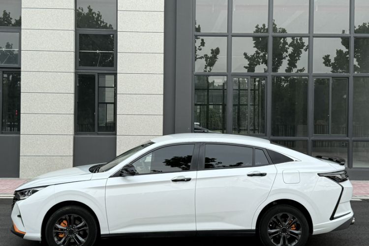 Used Dongfeng Aeolus Yixuan 2023 Mach Edition 1.5L Automatic Chasing Wind Version Exterior 7