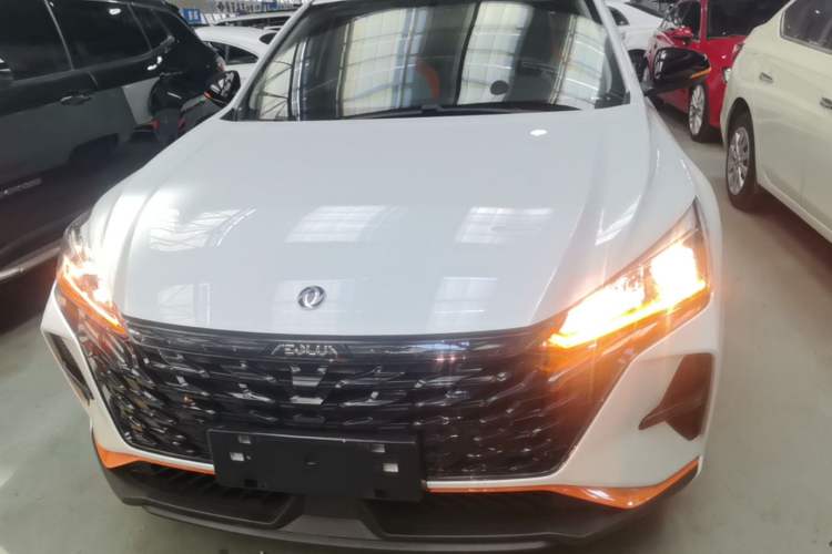 Used Dongfeng Aeolus Yixuan 2023 Mach Edition 1.5L Automatic Chasing Wind Version Front