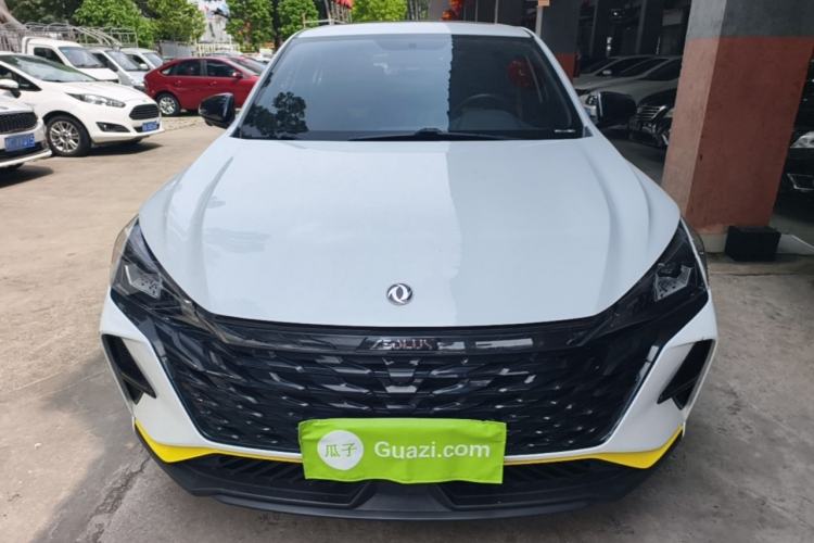 Used Dongfeng Aeolus Yixuan 2023 Mach Edition 1.5T Automatic Pursuit Rider Version Front