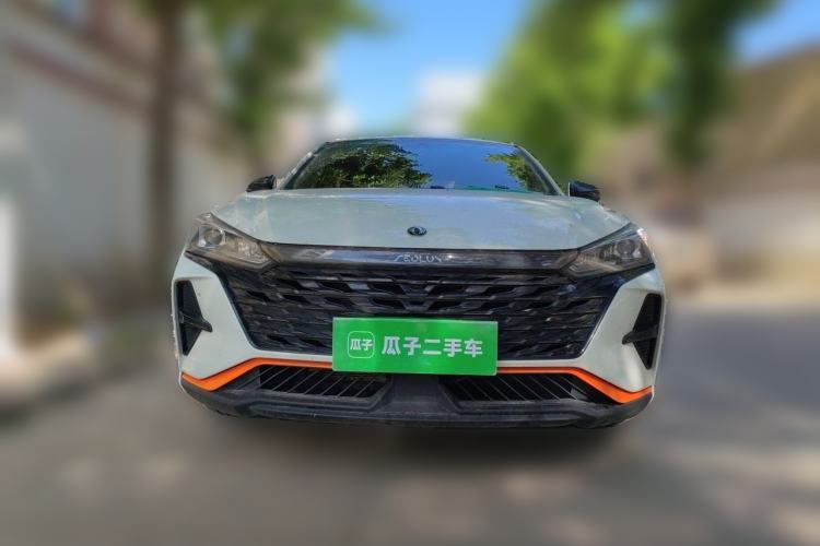 Used Dongfeng Aeolus Yixuan 2023 Mach Edition 1.5L Manual Windstorm Version Front