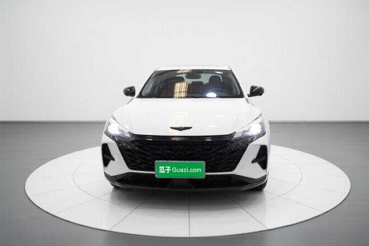Used Dongfeng Aeolus Yixuan 2023 Mach Edition 1.5L Automatic Chasing Shadow Version Front
