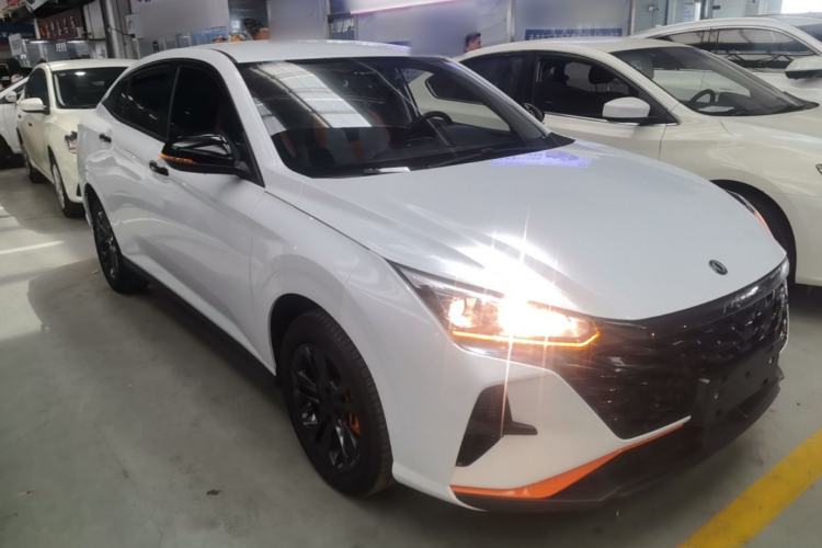 Used Dongfeng Aeolus Yixuan 2023 Mach Edition 1.5L Automatic Chasing Wind Version Front Right 45 Deg