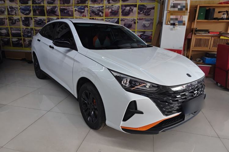 Used Dongfeng Aeolus Yixuan 2023 Mach Edition 1.5L Automatic Chasing Wind Version Front Right 45 Deg