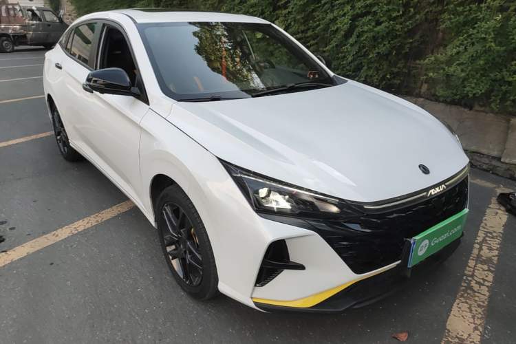 Used Dongfeng Aeolus Yixuan 2023 Mach Edition 1.5T Automatic Dream-Chasing Rider Version Front Right 45 Deg