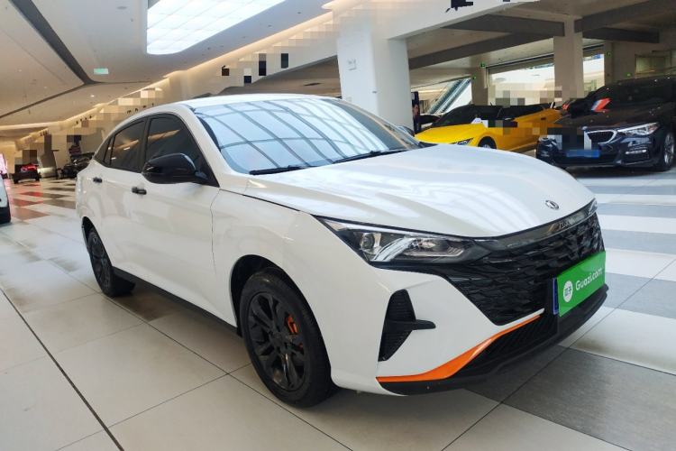 Used Dongfeng Aeolus Yixuan 2023 Mach Edition 1.5L Automatic Chasing Wind Version Front Right 45 Deg