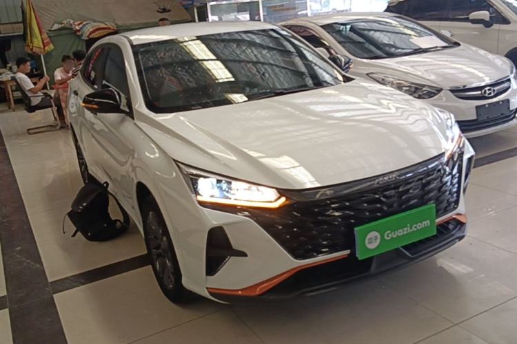 Used Dongfeng Aeolus Yixuan 2023 Mach Edition 1.5L Automatic Chasing Wind Version Front Right 45 Deg